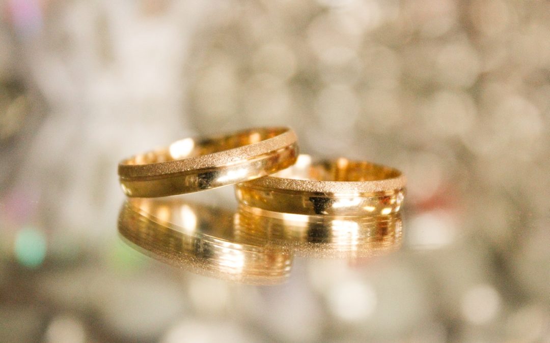 All You Need to Know About 10K, 14K and 18K Gold Wedding & Engagement Rings